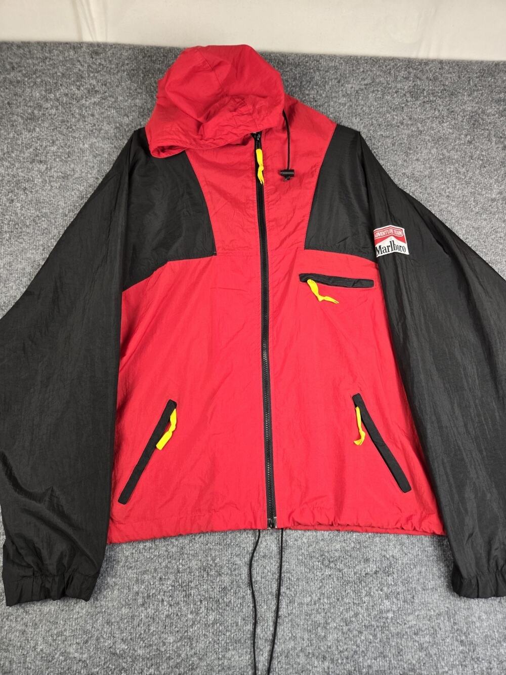 Vintage Marlboro Adventure Team XL Jacket Windbreaker Hooded Hooded 90s #977
